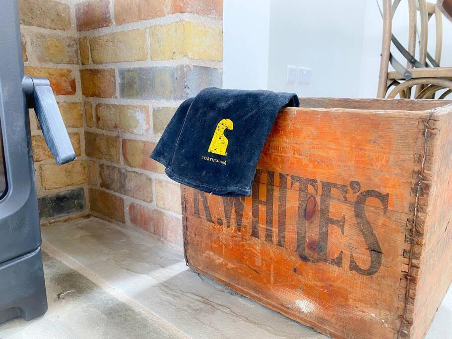 Linseed Barn- Stamford Holiday Cottages Bagian luar foto