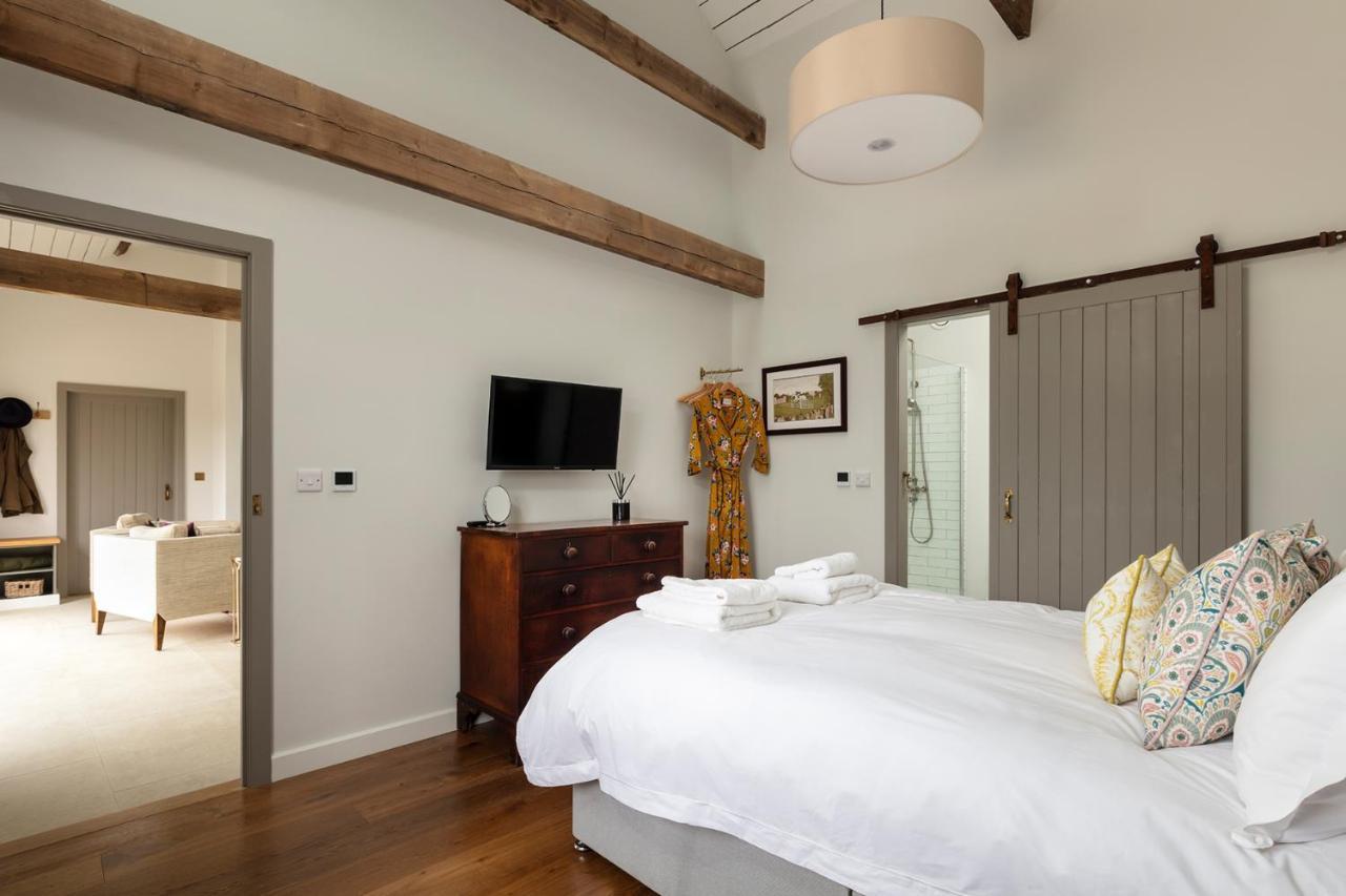 Linseed Barn- Stamford Holiday Cottages Bagian luar foto